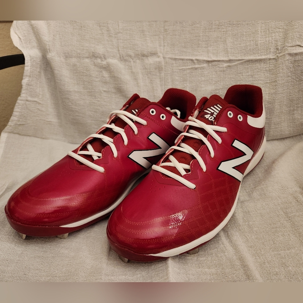 NWOT New Balance 4040v5 men's baseball cleats Size 16 Medium